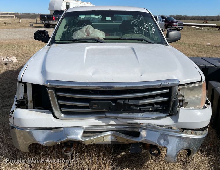 image for item MI9759 2012 GMC Sierra 1500  Ext. Cab pickup truck