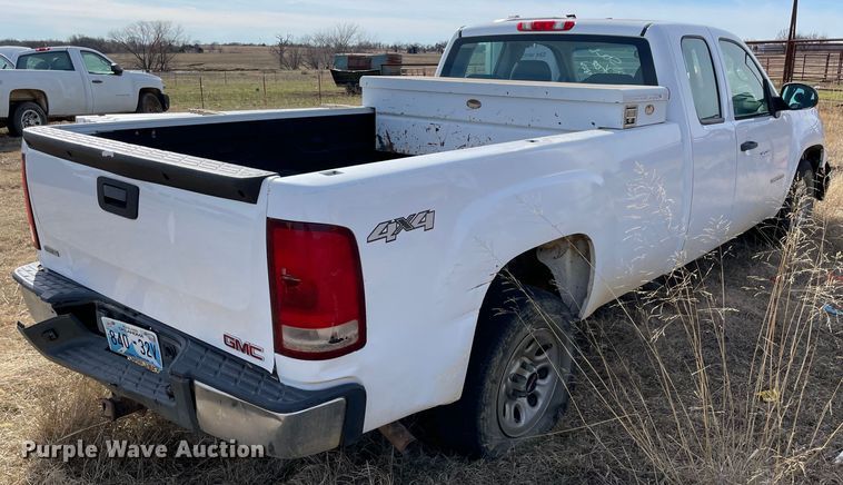 image for item MI9759 2012 GMC Sierra 1500  Ext. Cab pickup truck