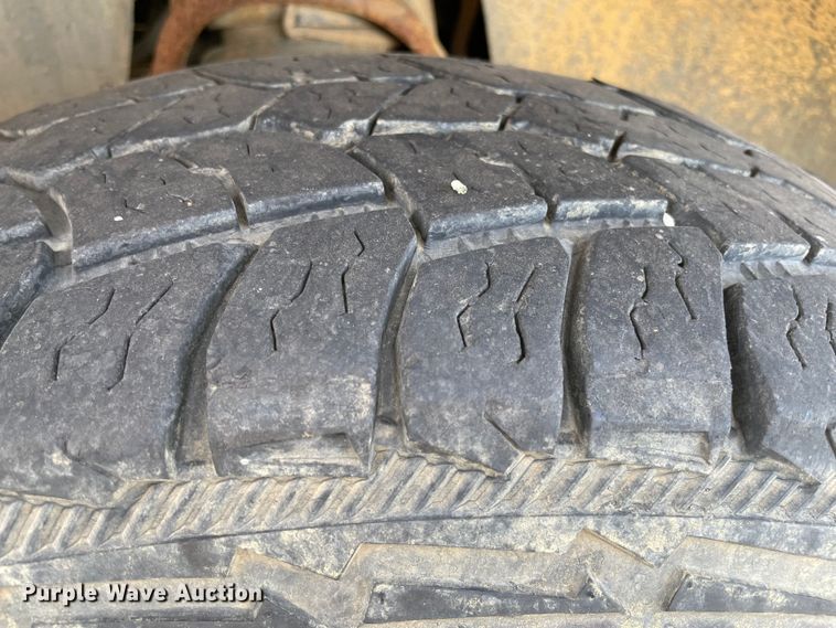 image for item MI9759 2012 GMC Sierra 1500  Ext. Cab pickup truck