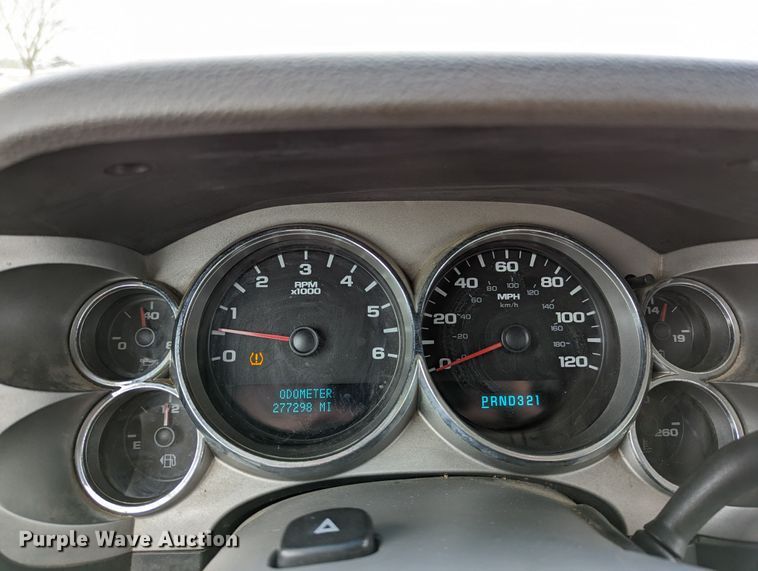 image for item MI9763 2007 GMC Sierra 1500 SLE  Ext. Cab pickup truck