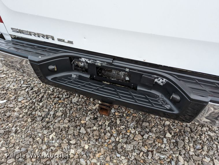 image for item MI9763 2007 GMC Sierra 1500 SLE  Ext. Cab pickup truck