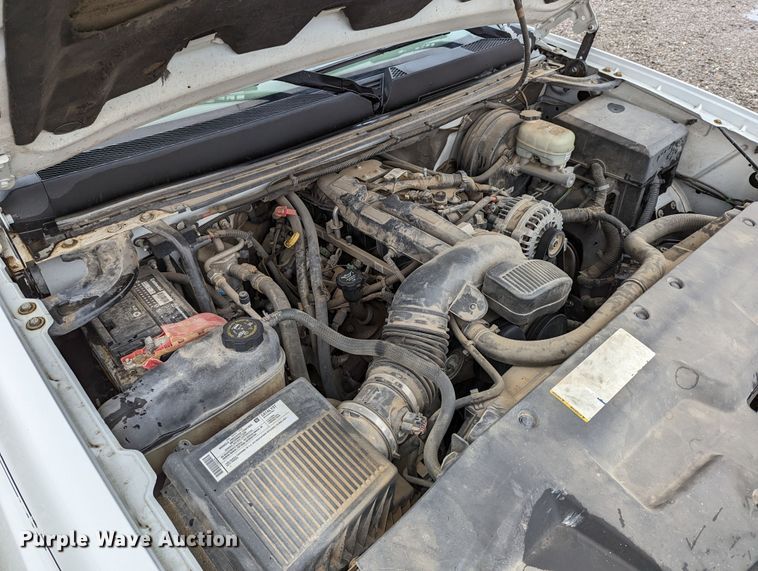 image for item MI9763 2007 GMC Sierra 1500 SLE  Ext. Cab pickup truck