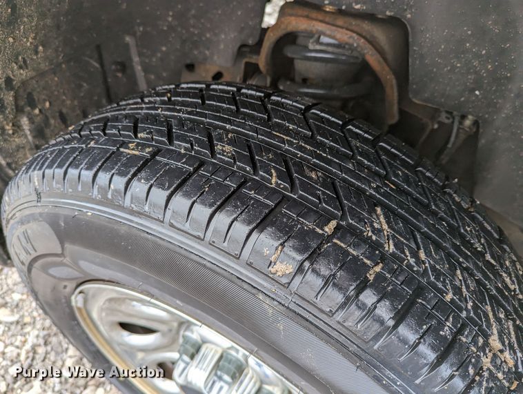 image for item MI9763 2007 GMC Sierra 1500 SLE  Ext. Cab pickup truck