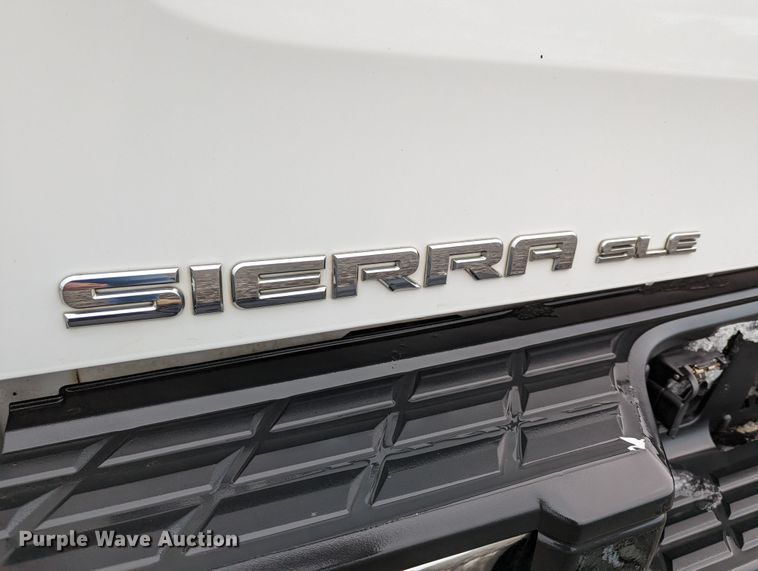 image for item MI9763 2007 GMC Sierra 1500 SLE  Ext. Cab pickup truck