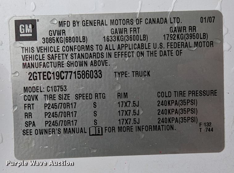 image for item MI9763 2007 GMC Sierra 1500 SLE  Ext. Cab pickup truck