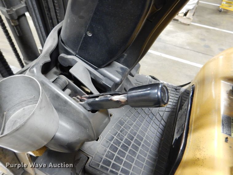 image for item MJ9990 Caterpillar GC18K  forklift