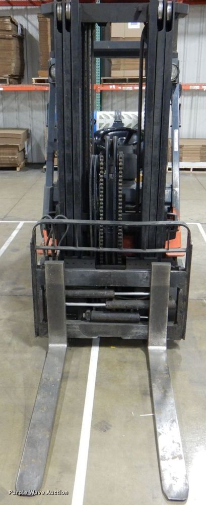 image for item MJ9991 Toyota 7FGCU30  forklift