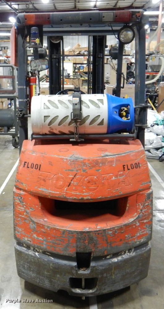 image for item MJ9991 Toyota 7FGCU30  forklift