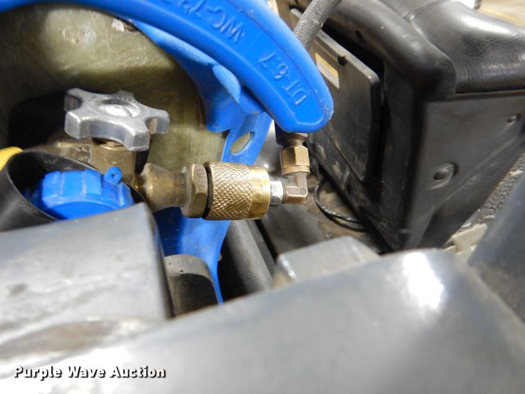 image for item MJ9991 Toyota 7FGCU30  forklift