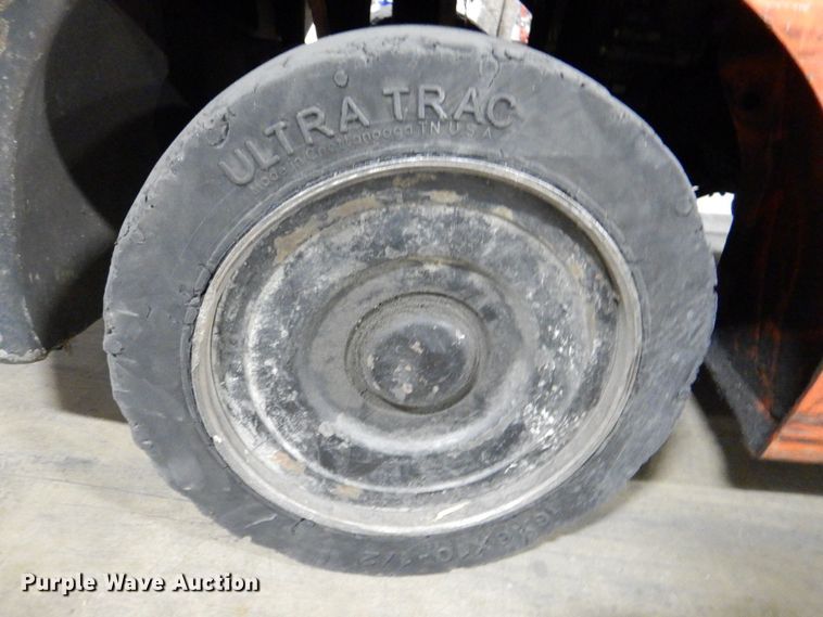 image for item MJ9991 Toyota 7FGCU30  forklift