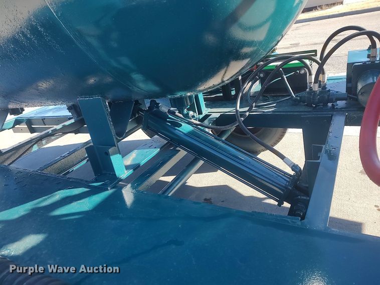 image for item MM9957 1982 Shop built  vacuum excavator