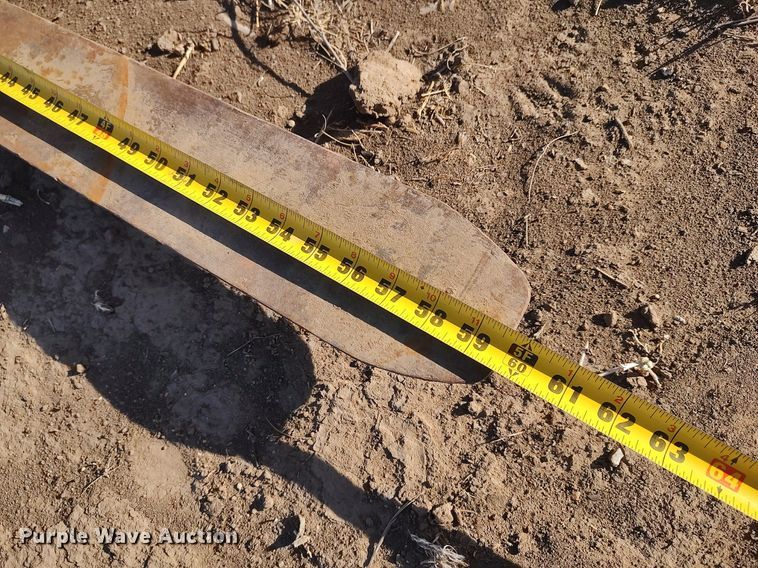 image for item MN9008 Genie  forks