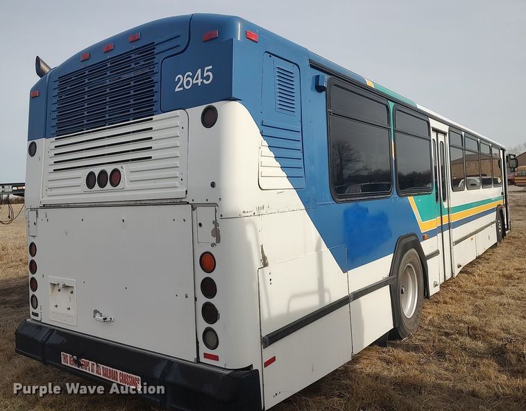 image for item MN9020 2006 Gillig Phantom C29D096N4  transit bus