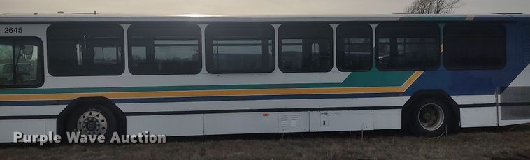 image for item MN9020 2006 Gillig Phantom C29D096N4  transit bus