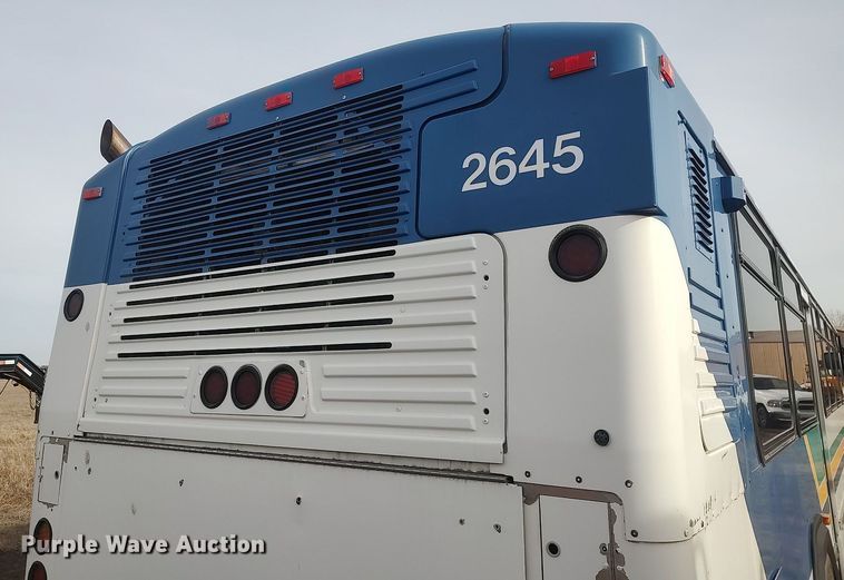 image for item MN9020 2006 Gillig Phantom C29D096N4  transit bus