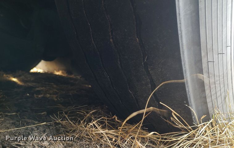 image for item MN9020 2006 Gillig Phantom C29D096N4  transit bus