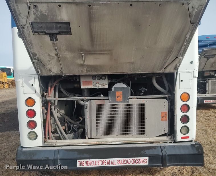 image for item MN9021 2006 Gillig Phantom C29D096N4  transit bus