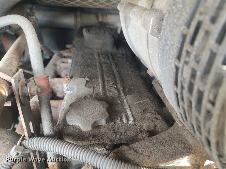 image for item MN9021 2006 Gillig Phantom C29D096N4  transit bus