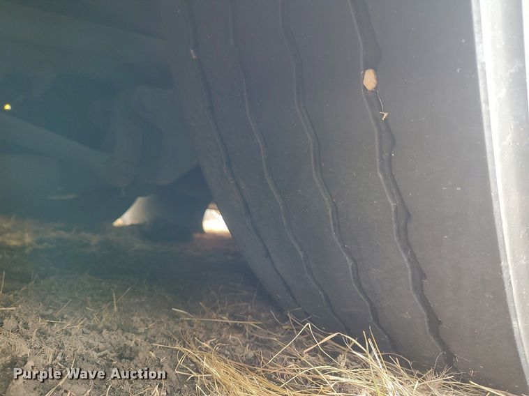 image for item MN9021 2006 Gillig Phantom C29D096N4  transit bus