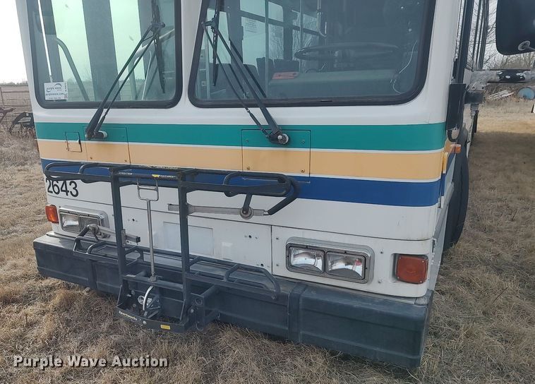 image for item MN9022 2006 Gillig Phantom C29D096N4  transit bus