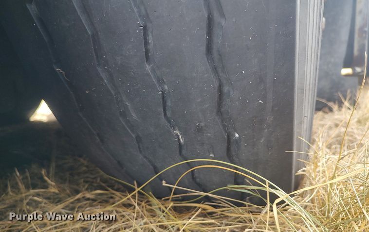 image for item MN9022 2006 Gillig Phantom C29D096N4  transit bus