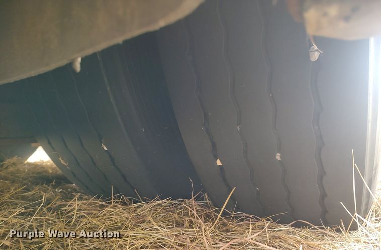 image for item MN9022 2006 Gillig Phantom C29D096N4  transit bus