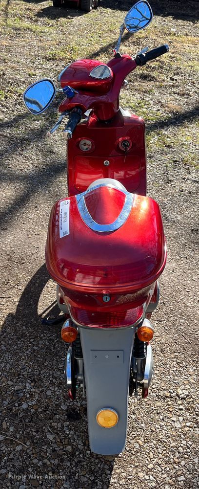 image for item MN9518 Qelectric Expresso  electric scooter