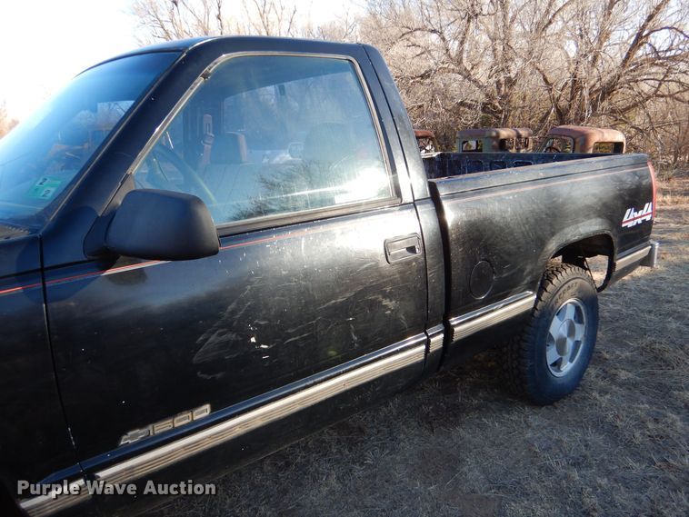 image for item MP9036 1996 Chevrolet K1500  pickup truck