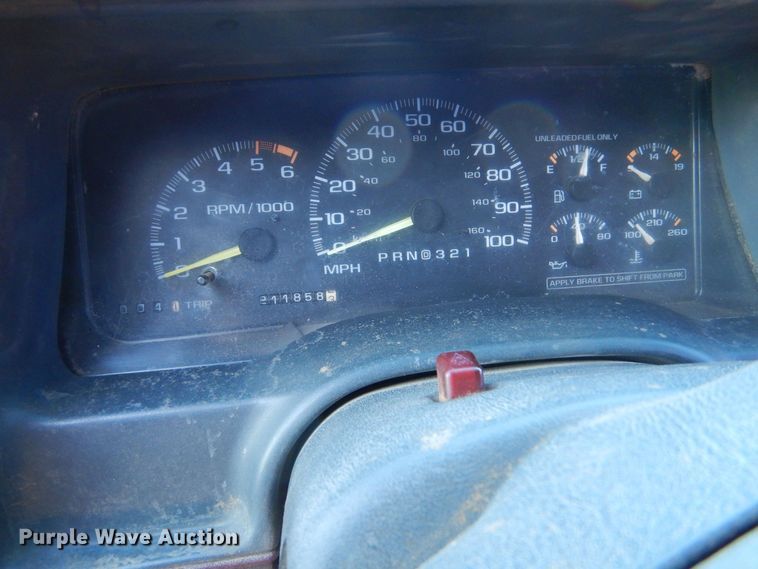 image for item MP9036 1996 Chevrolet K1500  pickup truck