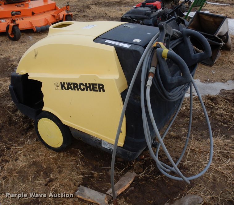 image for item MR9676 1999 Karcher HDS 1055  pressure washer