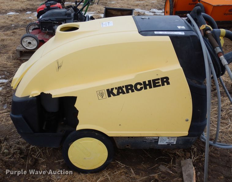 image for item MR9676 1999 Karcher HDS 1055  pressure washer