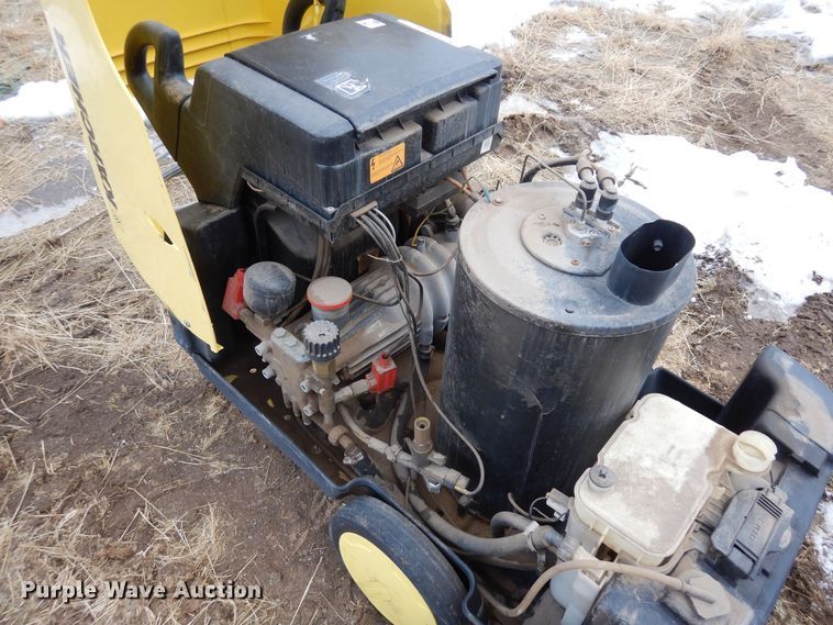 image for item MR9676 1999 Karcher HDS 1055  pressure washer