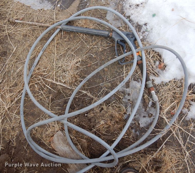 image for item MR9676 1999 Karcher HDS 1055  pressure washer