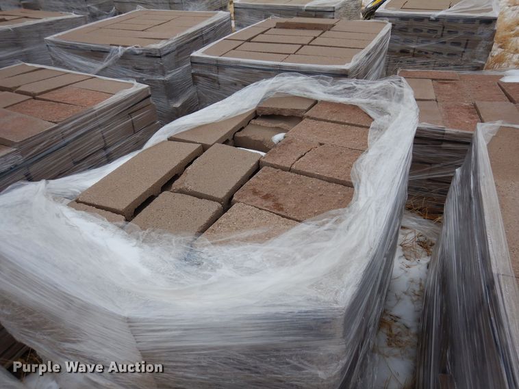 image for item MR9688 Approximately 1,680 bricks