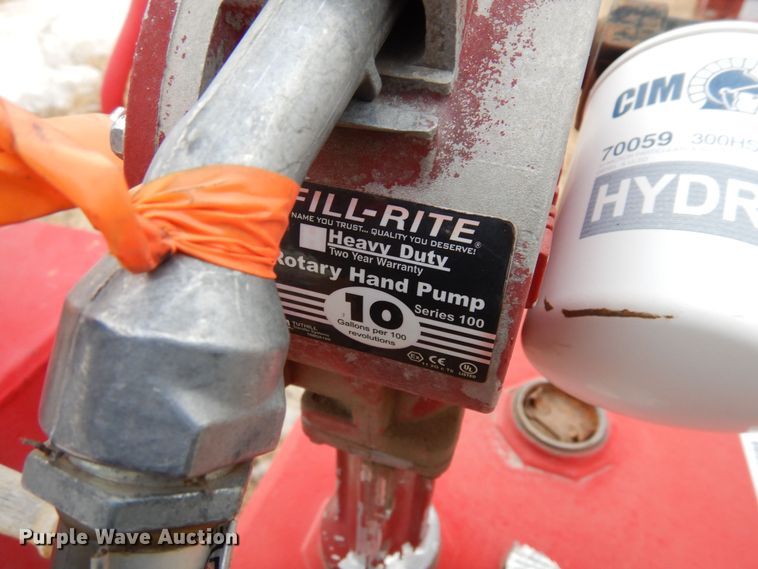 image for item MR9695 (2) Handy fuel tanks