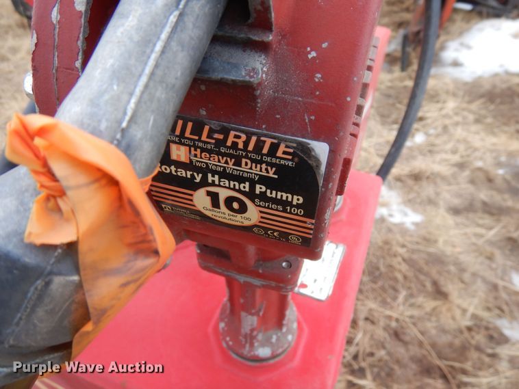 image for item MR9695 (2) Handy fuel tanks