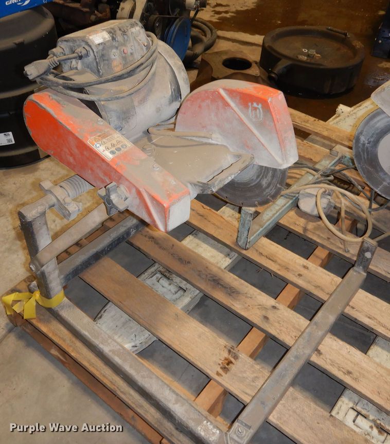 image for item MR9699 (2) tile saws