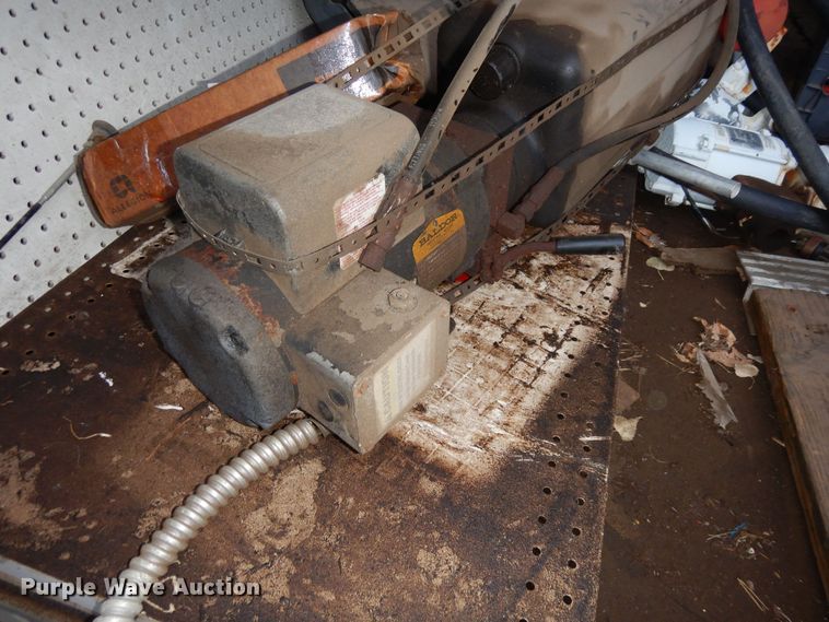 image for item MR9700 Bend Pak  automotive lift