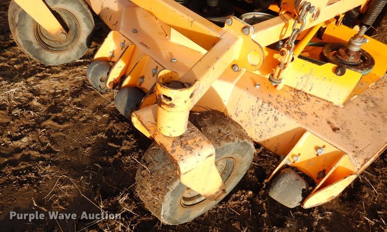 image for item MR9713 2014 Wright  lawn mower