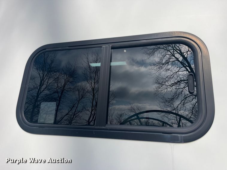 image for item MW9457 2016 Mobile Tech MTT610TA2  fiber optic splicing trailer