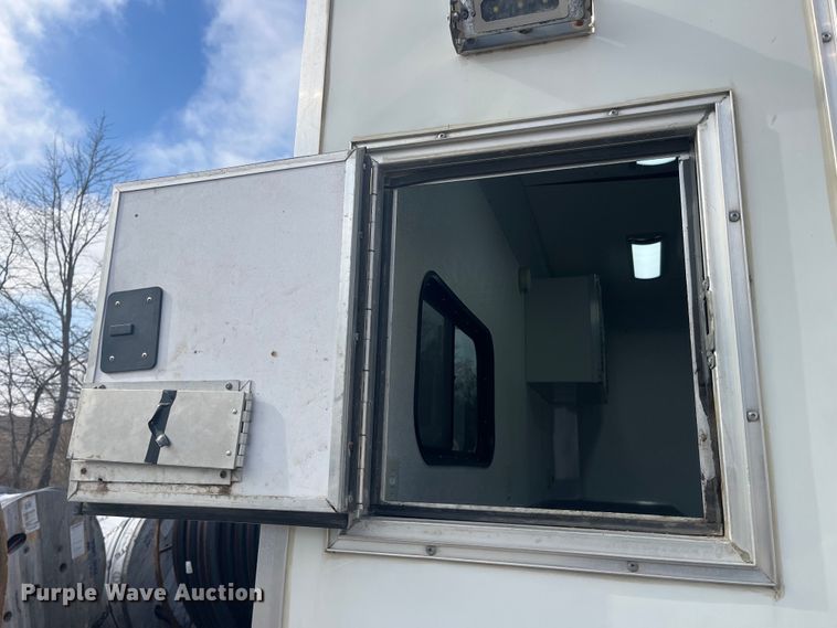 image for item MW9457 2016 Mobile Tech MTT610TA2  fiber optic splicing trailer