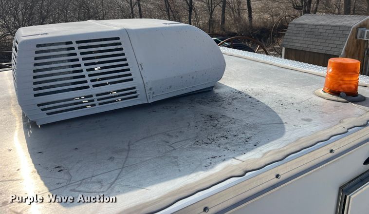 image for item MW9457 2016 Mobile Tech MTT610TA2  fiber optic splicing trailer