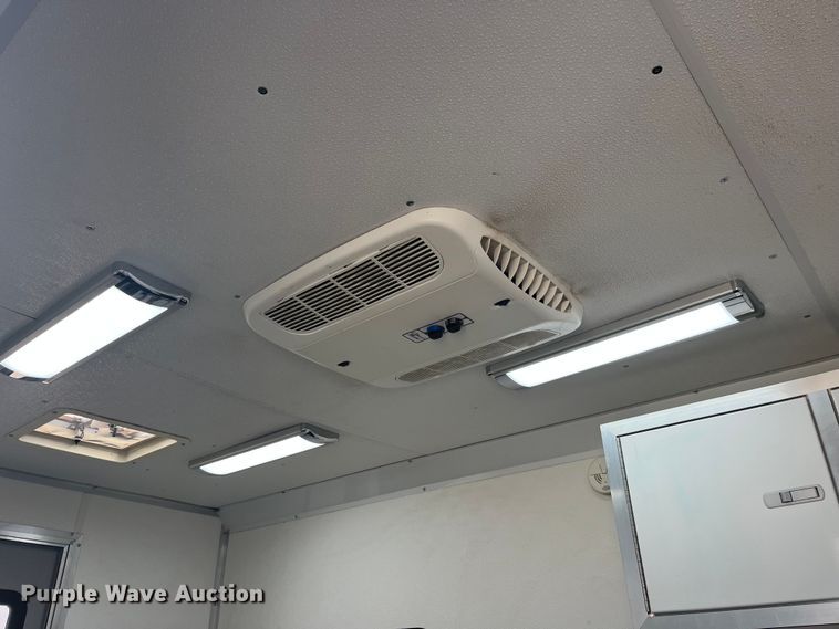 image for item MW9457 2016 Mobile Tech MTT610TA2  fiber optic splicing trailer