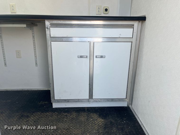 image for item MW9457 2016 Mobile Tech MTT610TA2  fiber optic splicing trailer