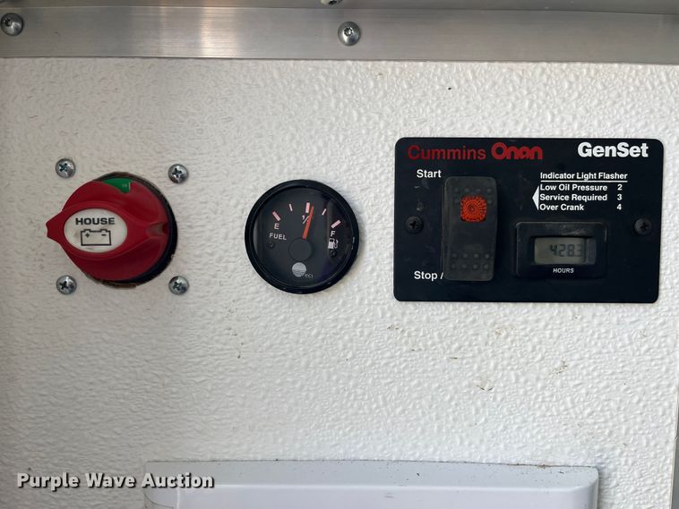 image for item MW9457 2016 Mobile Tech MTT610TA2  fiber optic splicing trailer