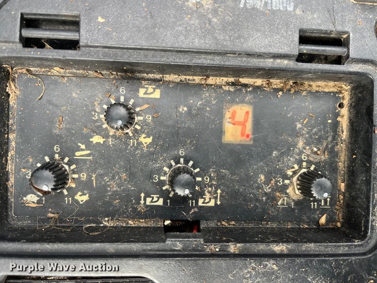 image for item MW9458 1998 Case IH CX90  MFWD tractor