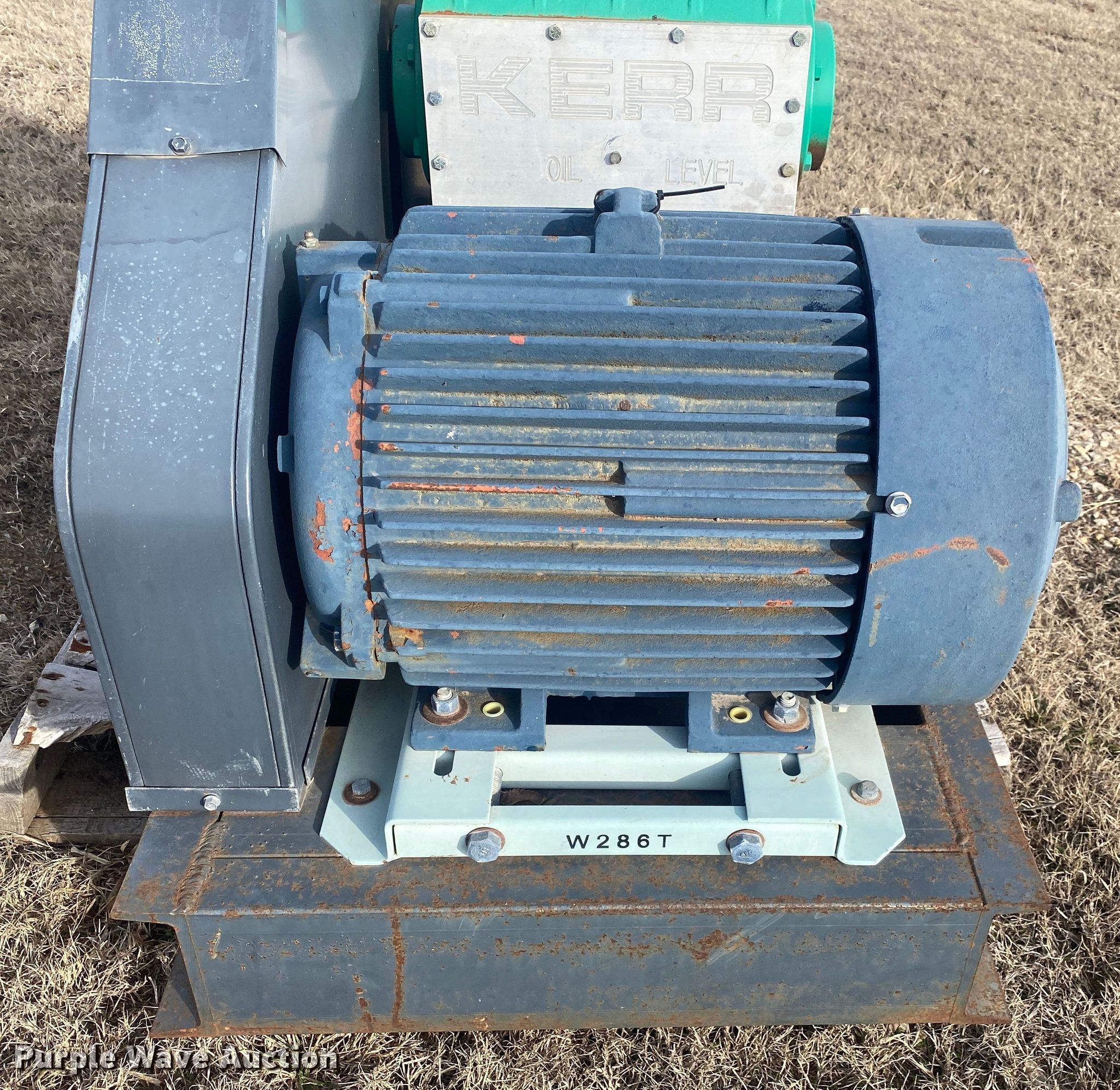 Kerr Pump KP3300 triplex plunger pump in Drumright, OK Item DN8145 sold Purple Wave