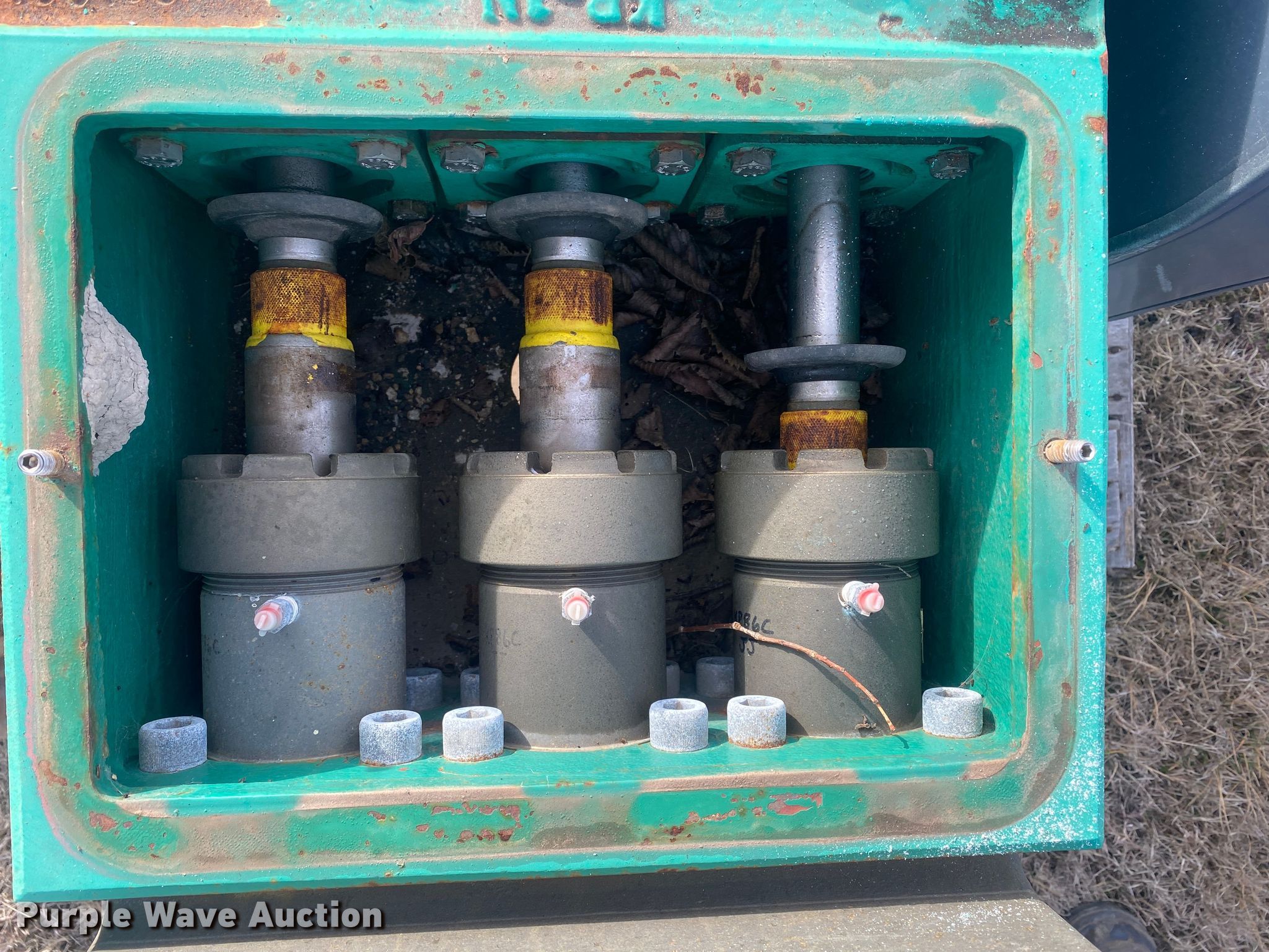 Kerr Pump KP3300 triplex plunger pump in Drumright, OK Item DN8145 sold Purple Wave