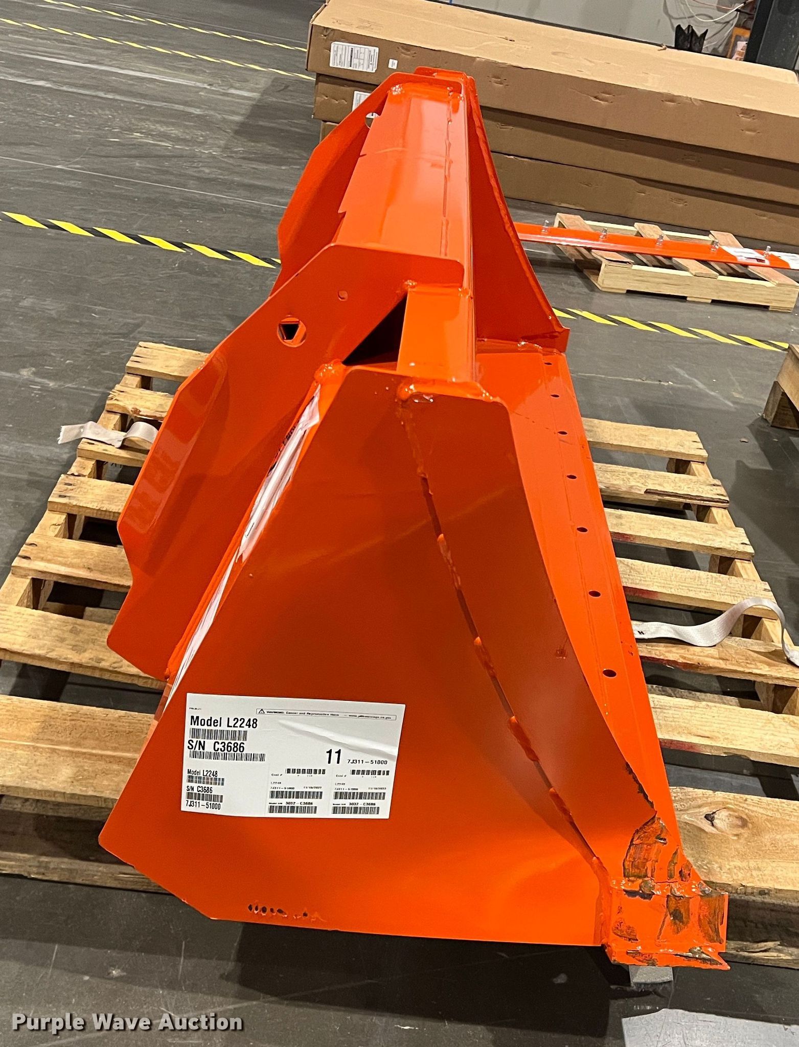 Kubota L2248 bucket in Grapevine, TX Item DS2735 sold Purple Wave