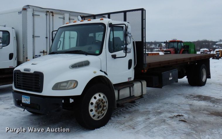 image for item AF9310 2005 Freightliner Business Class M2  dump flatbed truck